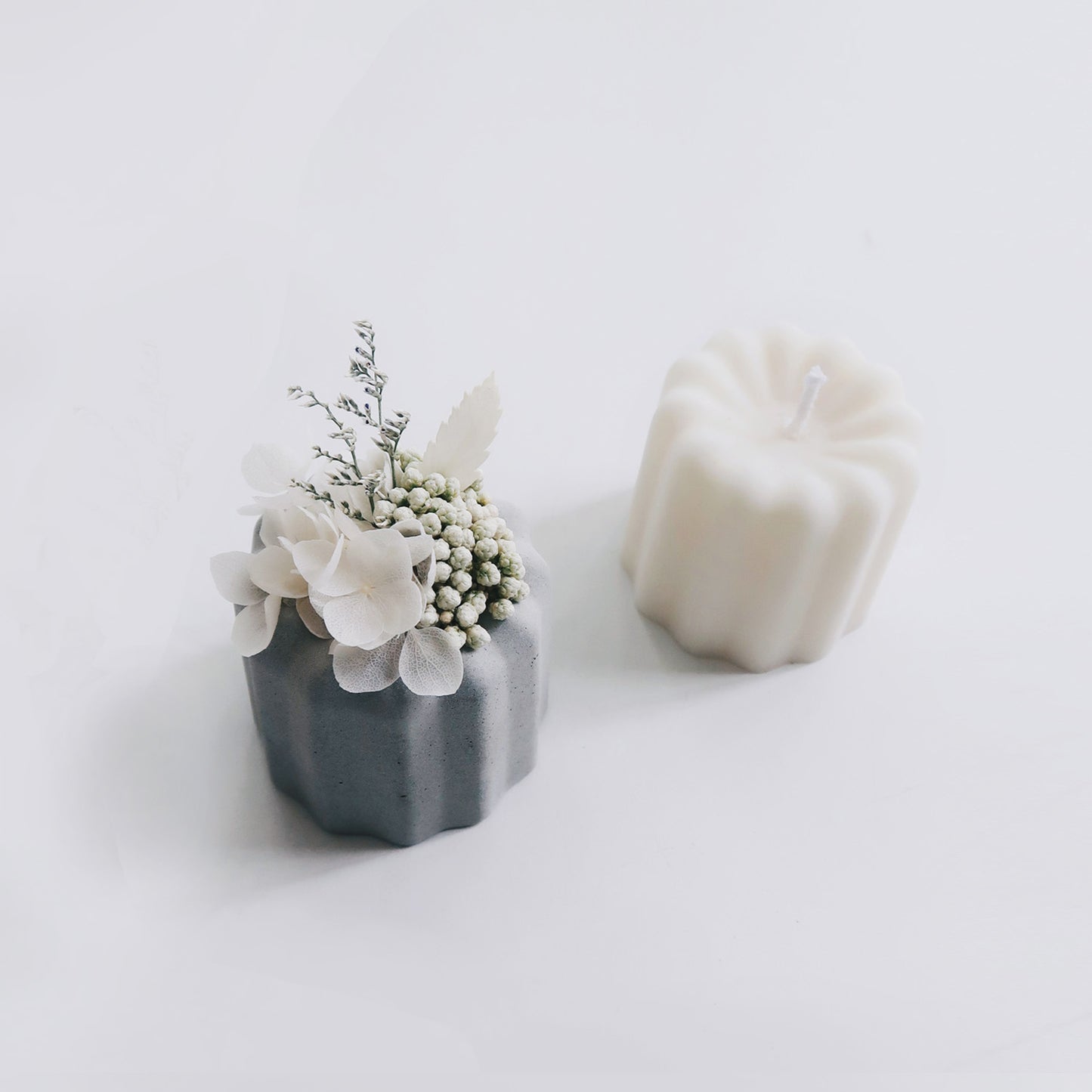 CANELÉ 法式可麗露|不凋花水泥甜點擴香石+天然大豆蠟燭禮盒